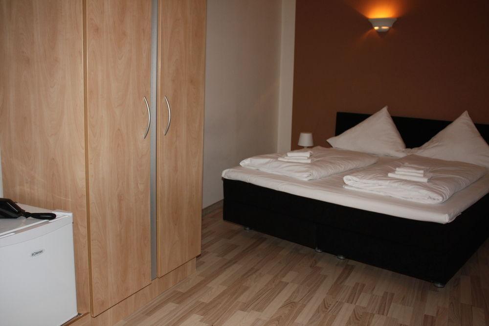 Hotel Orchidee ฮิลเดน ภายนอก รูปภาพ